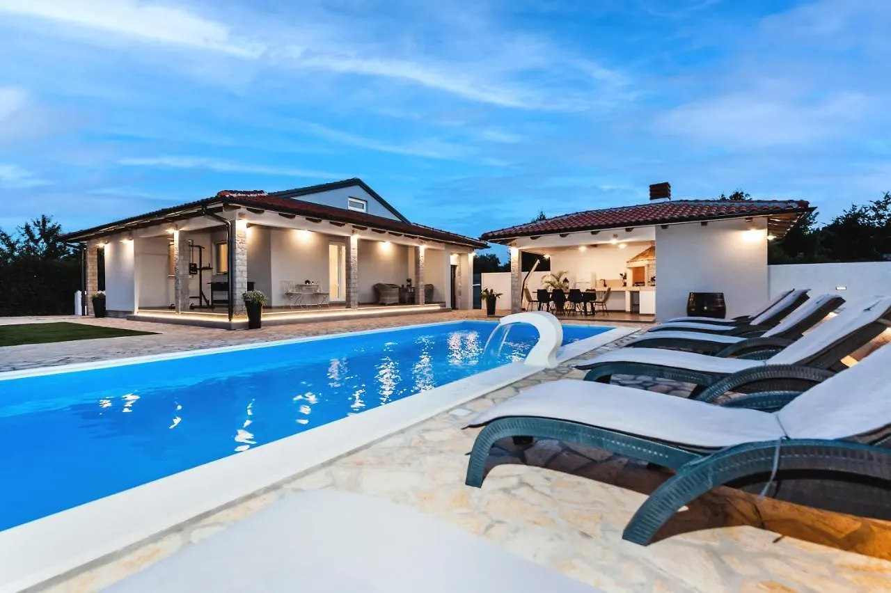 Villa Miracolo Ρόβινι